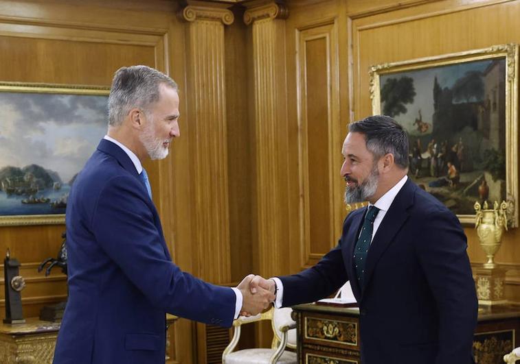Pablo Abascal of Vox in a meeting with the King.