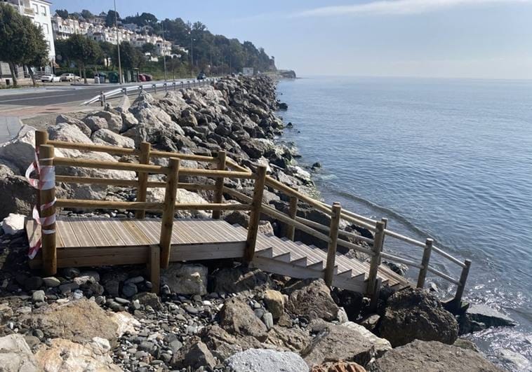 Residents of two Costa del Sol villages resume fight to get back their beaches