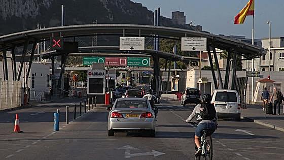 Retaliation threatened by Gib over Spanish passport checks