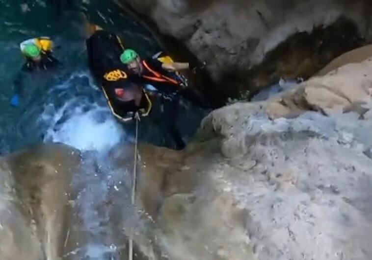 This was the agonising eight-hour rescue for a woman injured while canyoning in Andalucía