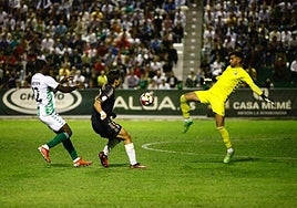 Antequera are bottom of Primera RFEF.