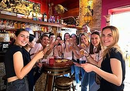 Picasso Restaurant, sangria y tapas with Spanish taste and much more in the very centre of Malaga city