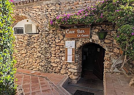 Imagen secundaria 1 - Cave Bar, Nerja