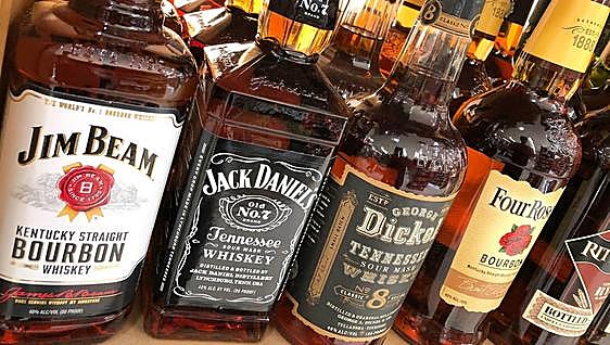 US lawmakers need a stiff drink