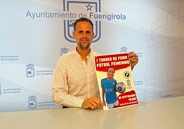 The councillor for Sport announces the women's football tournament.