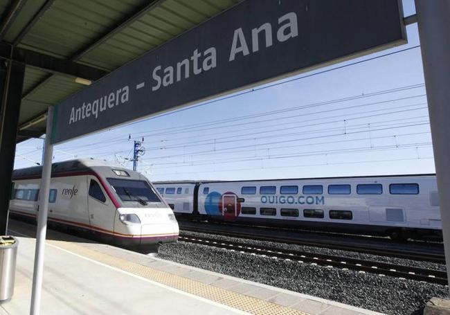 Antequera-Santa Ana station with the Ouigo train in the background.