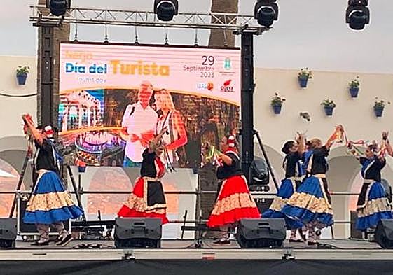 Nerja's World Tourism Day events a big hit with locals and tourists alike