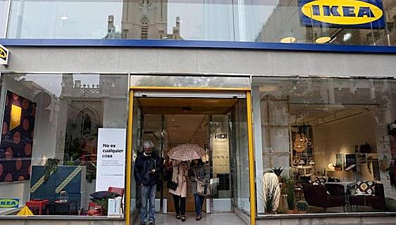 Larger retail stores including Ikea and El Corte Inglés in Spain see sales increase despite inflation