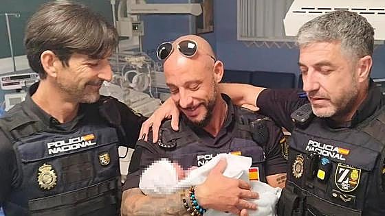 Ángela, the newborn baby abandoned on a Malaga street, is now with a foster family