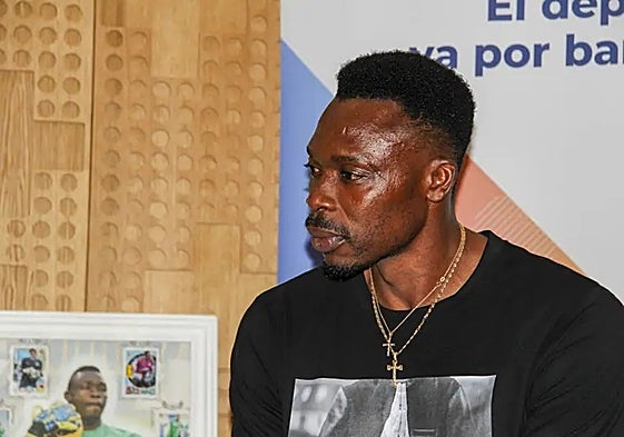 Stock photo of Carlos Kameni.