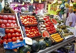 Shoppers in Spain are filling their baskets with cheaper and less fresh produce as inflation bites