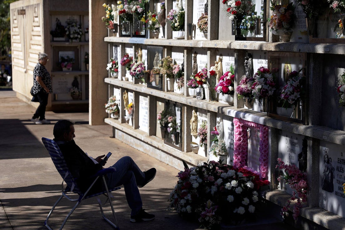In pictures... people in Malaga pay their respects on All Saints' Day in the province's cemeteries