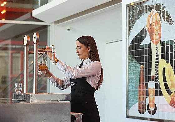 Marta Cassini was one of the ten finalists in the competition.