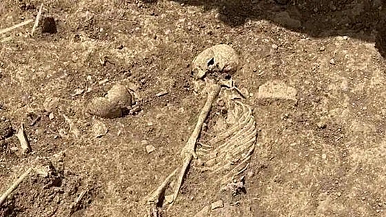 Number of human skeletons unearthed on site of future car park in Ronda rises to 300