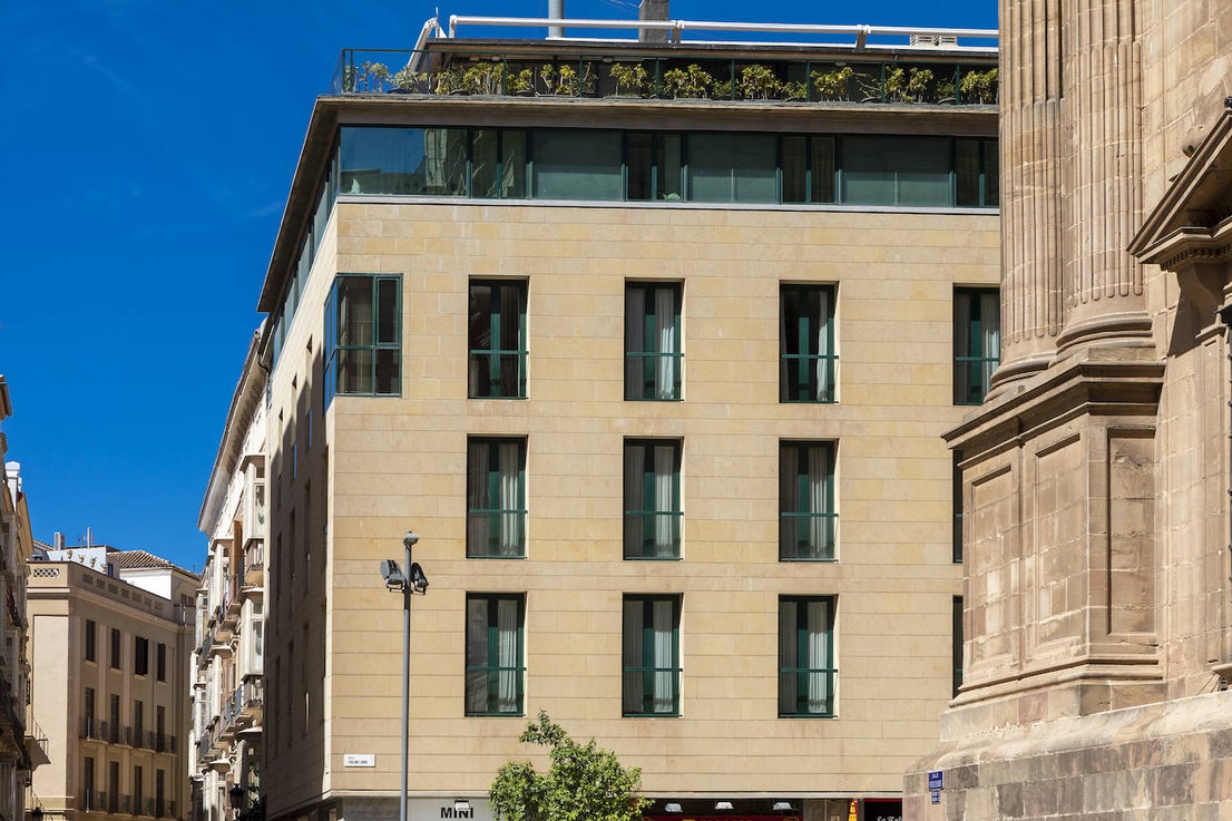 Take a tour of the most expensive pre-owned apartment in Malaga, in pictures