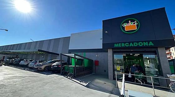 Spanish supermarket giant opens ‘efficient shop’ model on the Costa del Sol