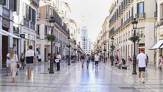 Malaga's famous Calle Larios shopping street is the seventh most expensive for rents in Spain