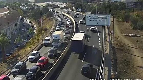 Accident between Fuengirola and Mijas Costa causes tailbacks of more than six kilometres on the A-7
