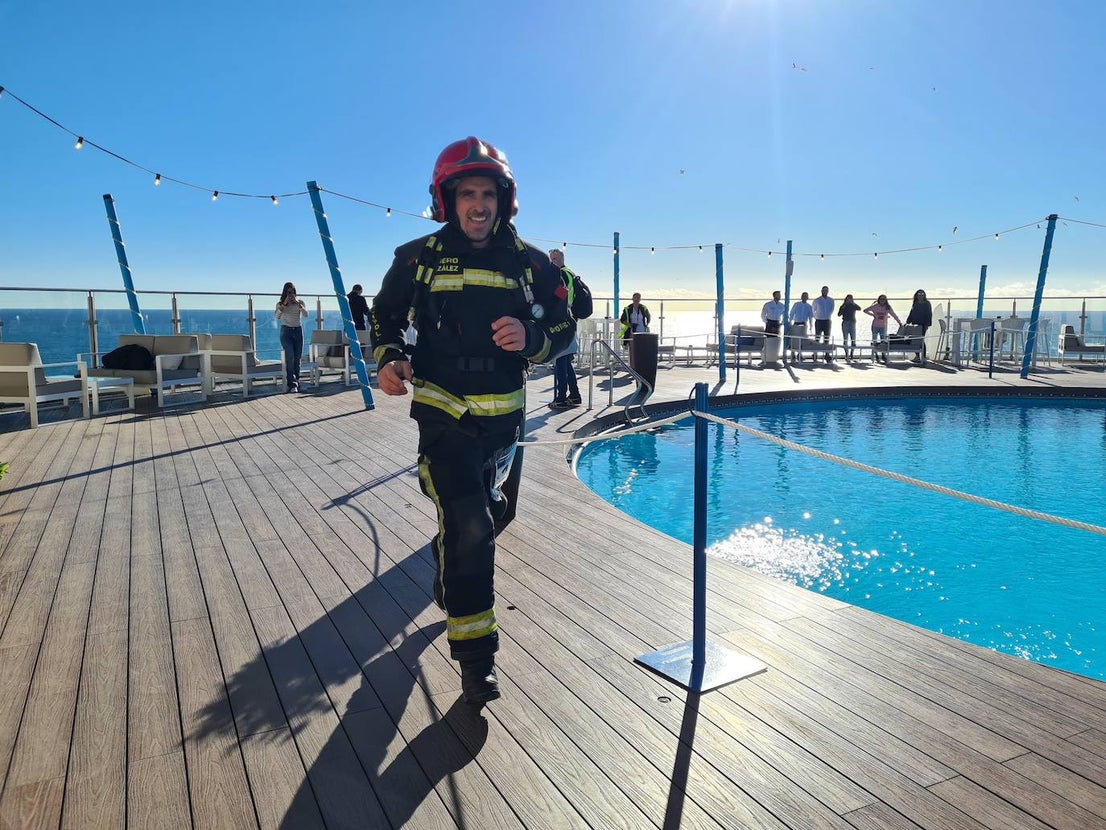 Fuengirola's vertical race for firefighters, in images