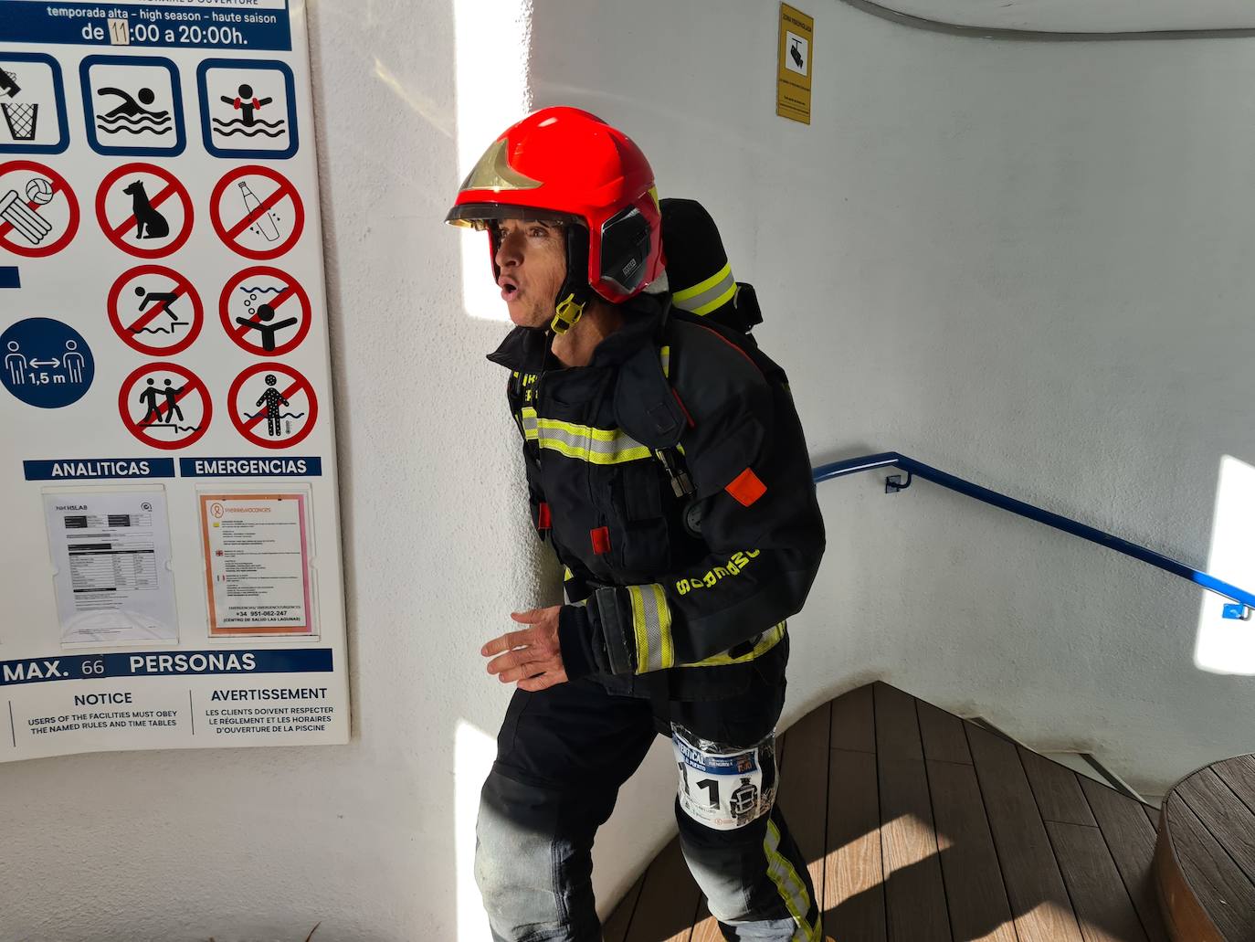 Fuengirola&#039;s vertical race for firefighters, in images