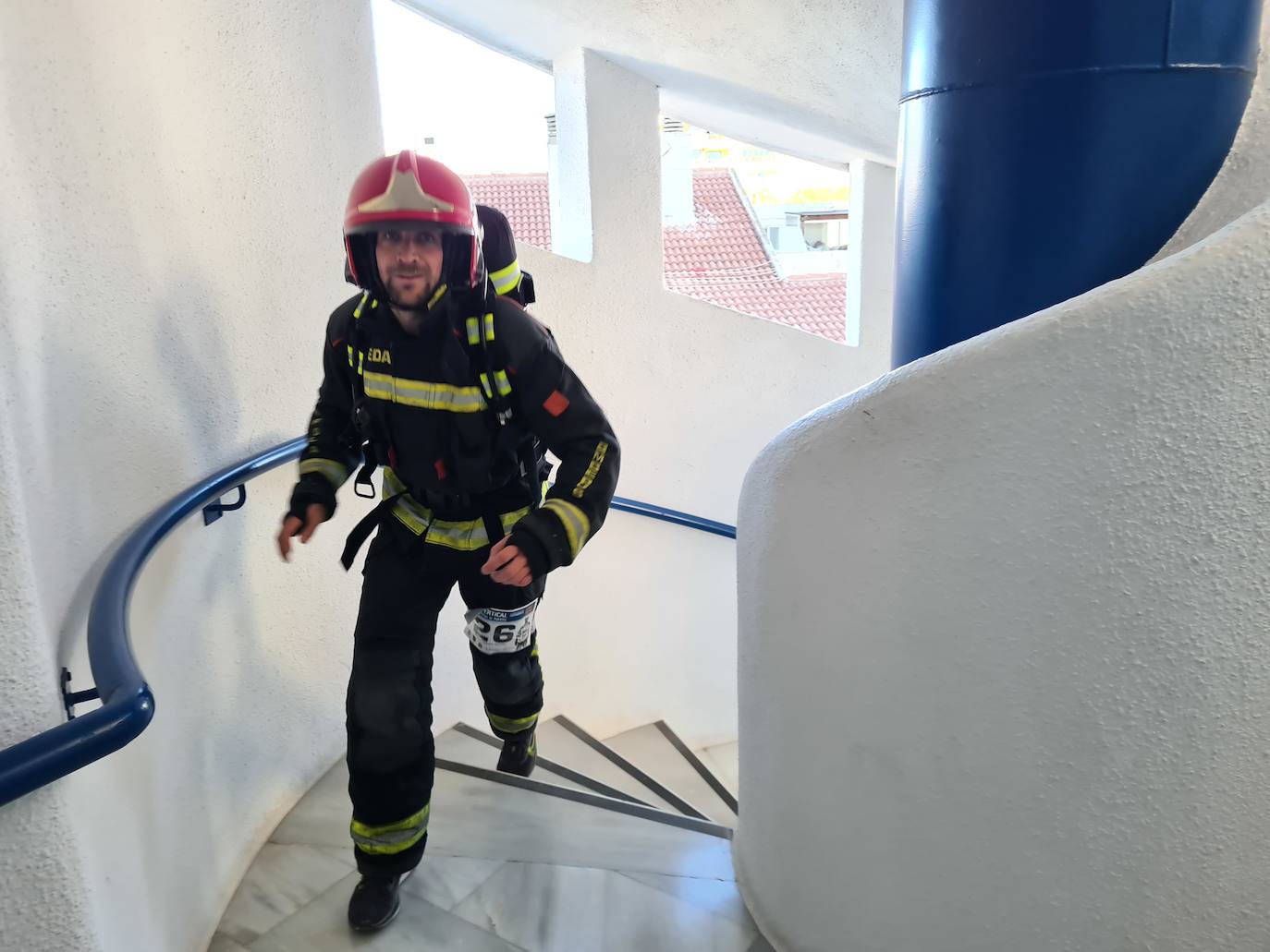 Fuengirola&#039;s vertical race for firefighters, in images