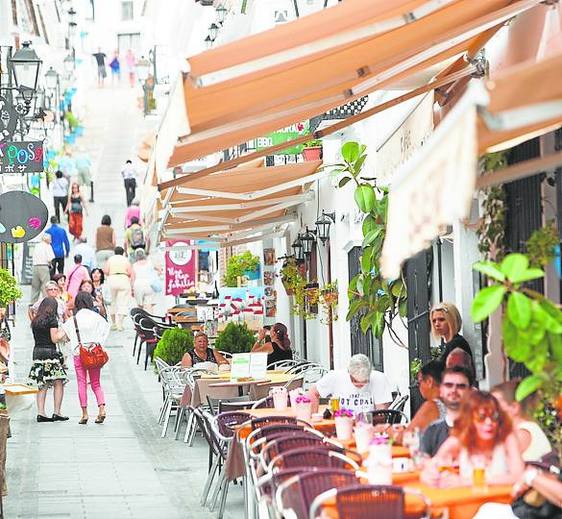 Bars and restaurants in the pretty Mijas Pueblo.