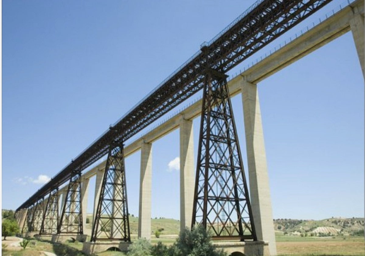 The Hacho bridge.