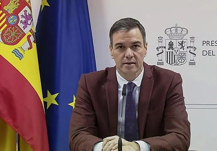 Sánchez during his video message.