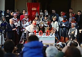 De la Torre and Porras, together with the town hall and the three wise men last year.