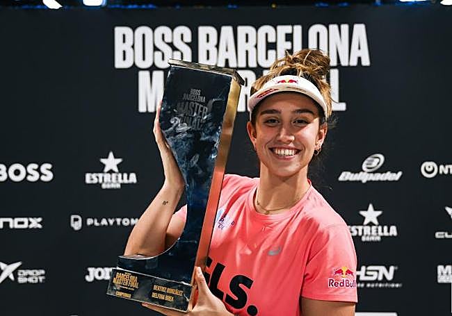 Padel player Bea González.