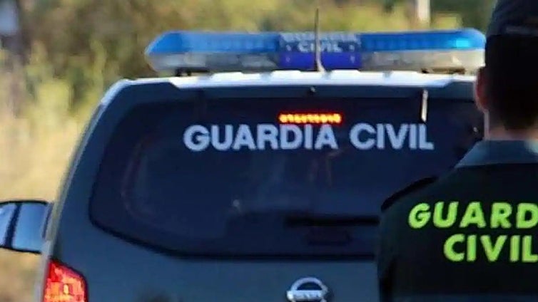 Two men allegedly kidnapped by flatmate in Mijas claim they were held at gunpoint, gagged and threatened for 15 hours