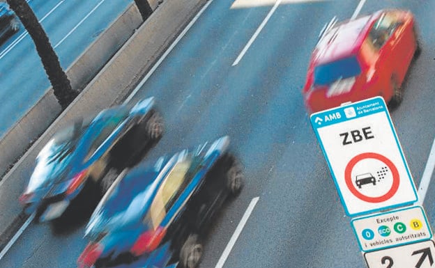 Explained: how to obtain a Low Emission Zone (ZBE) sticker for your vehicle in Spain