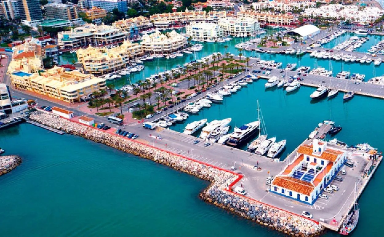 Benalmádena port is one of the most attractive marinas on the Costa del Sol. 