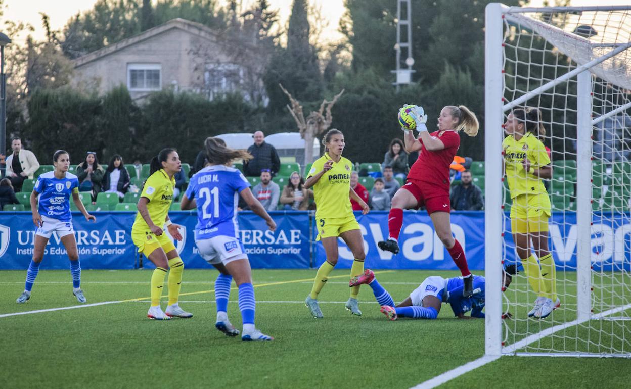 The CF Femenino team at a match in December. 