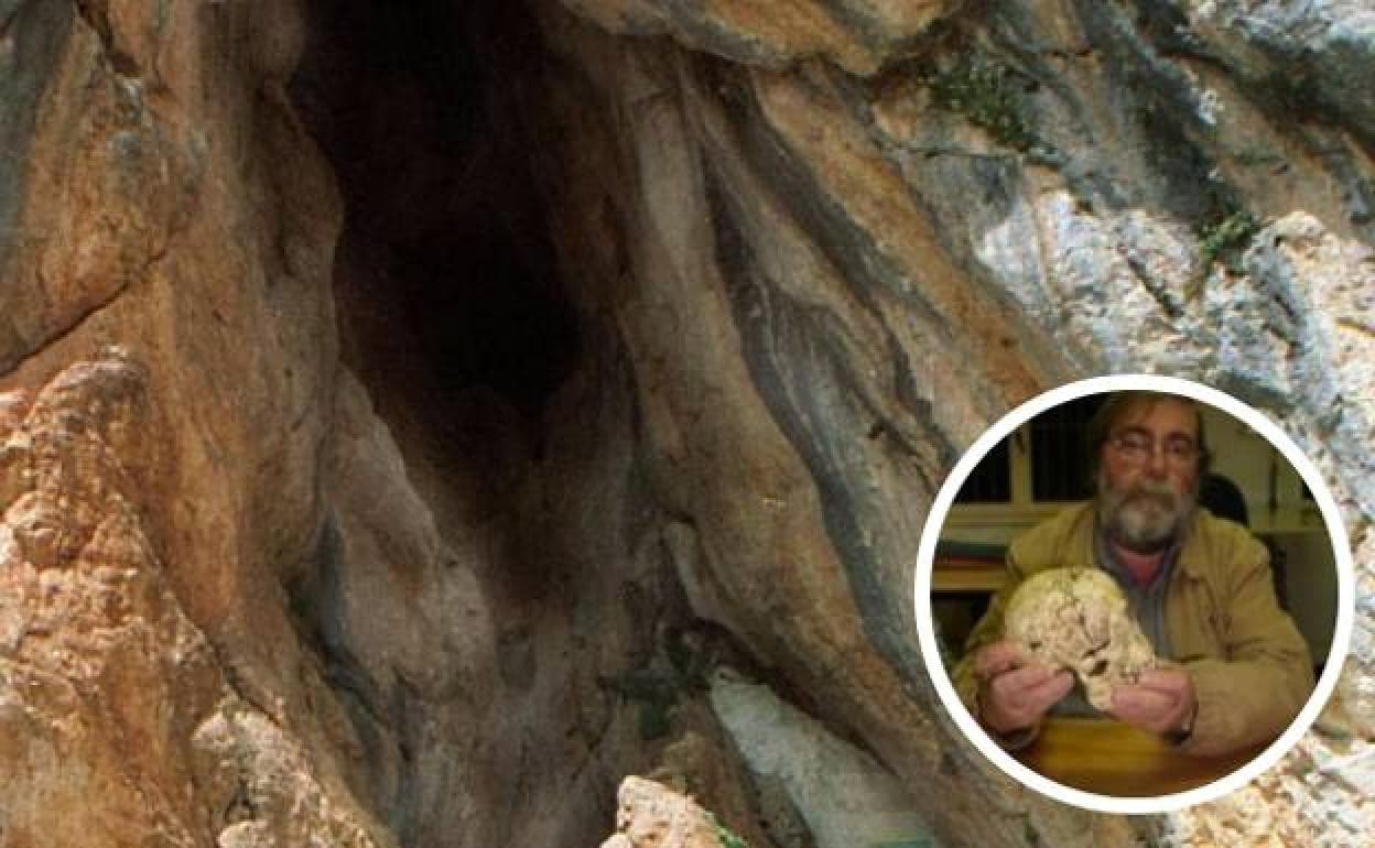 The Boquete de Zafarraya cave and inset, Cecilio Barroso with one of his discoveries 