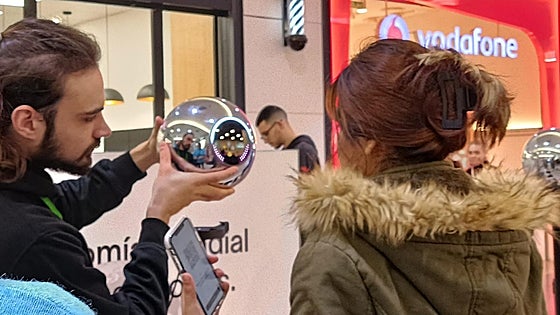 The company that scans your eye in exchange for money in Malaga