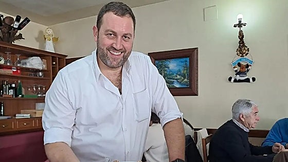 German mayor steps in to help save sole bar in Granada village after owners stand down