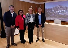 Mayor of Marbella Ángeles Muñoz (2R) at the presentation.
