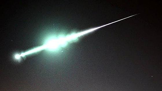 This is the moment a fireball brighter than the full moon lit up the skies over the south of Spain