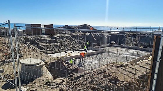 Junta gives popular Fuengirola beach bar five days to rectify construction 'error'