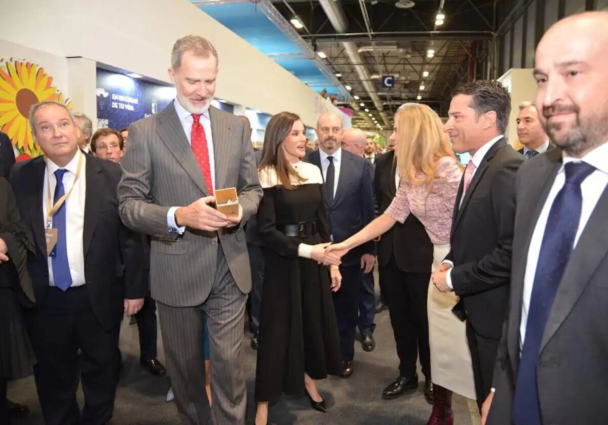 The King and Queen visited the Torrox stand at the tourism fair in Madrid.