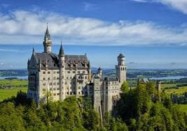 The fairy-tale Neuschwanstein Castle near Füssen.