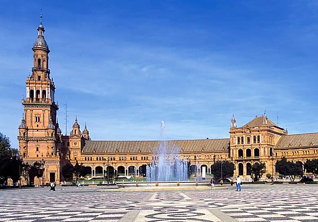 Plaza de España in Seville.