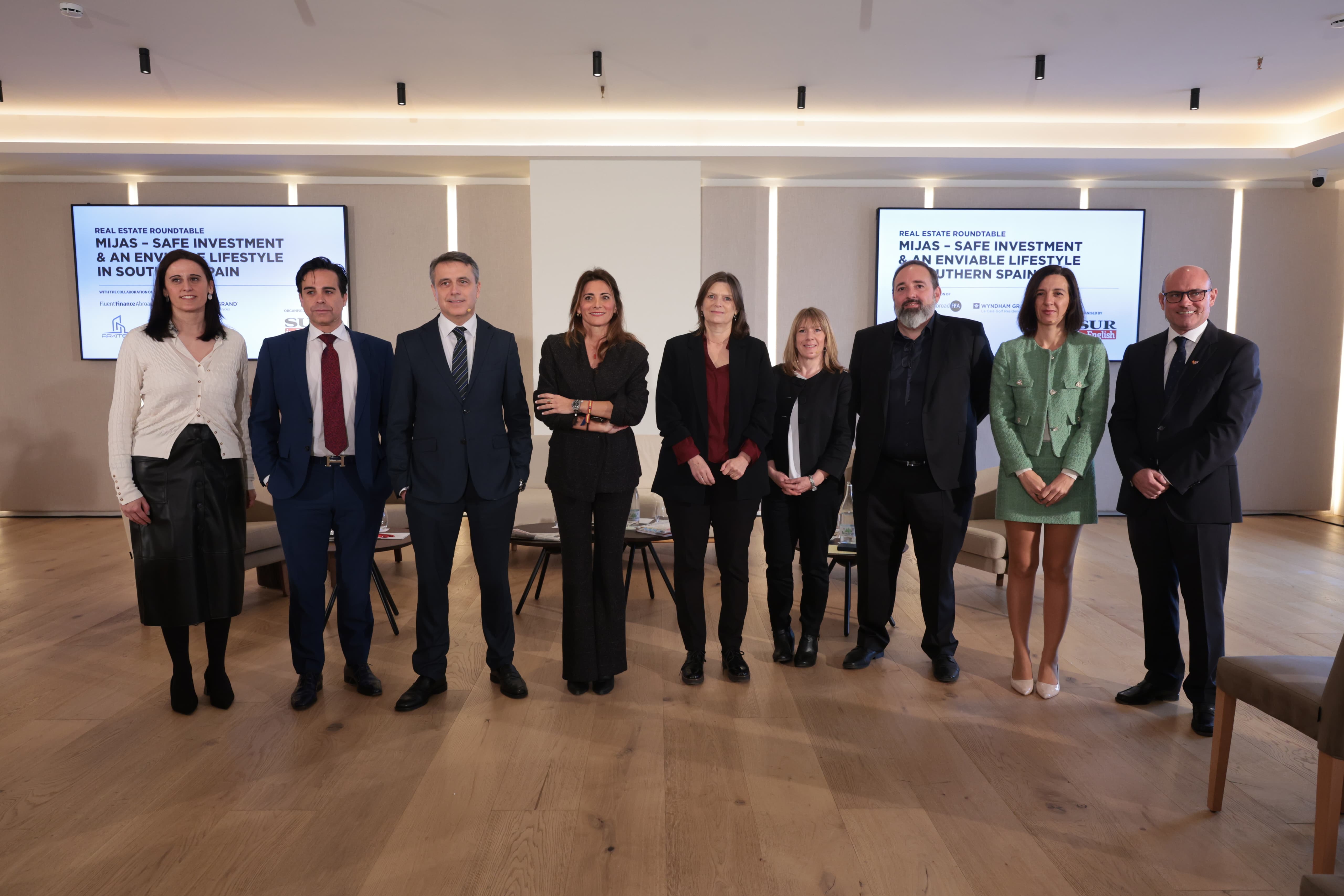 SUR in English real estate roundtable, in images