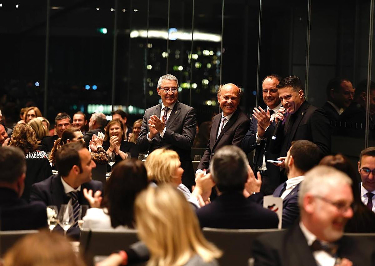 Imagen secundaria 1 - SUR's tribute dinner to the tourism sector at the ITB in Berlin.