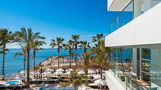 Hoteliers in Spain predict record Easter week with tourists not being put off by rising prices