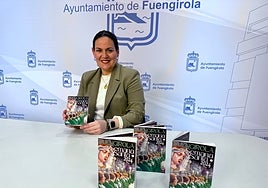 Festivals and traditions councillor with the pocket guides.