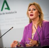 The regional minister of economy, finance and European Funds, Carolina España, during the press conference after the Junta's governing council meeting.
