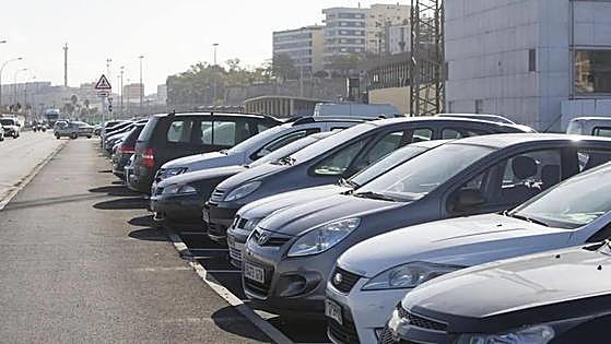 Can you be fined for parking too close to another car?