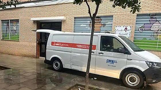 Man fatally stabs burglar who allegedly broke into his home in Spain's Valencia region